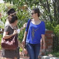 Olivia Wilde goes for lunch with friends in Los Feliz | Picture 64467